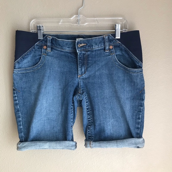 Old Navy Maternity Stretch Jean Bermuda Shorts 8 - Picture 9 of 9